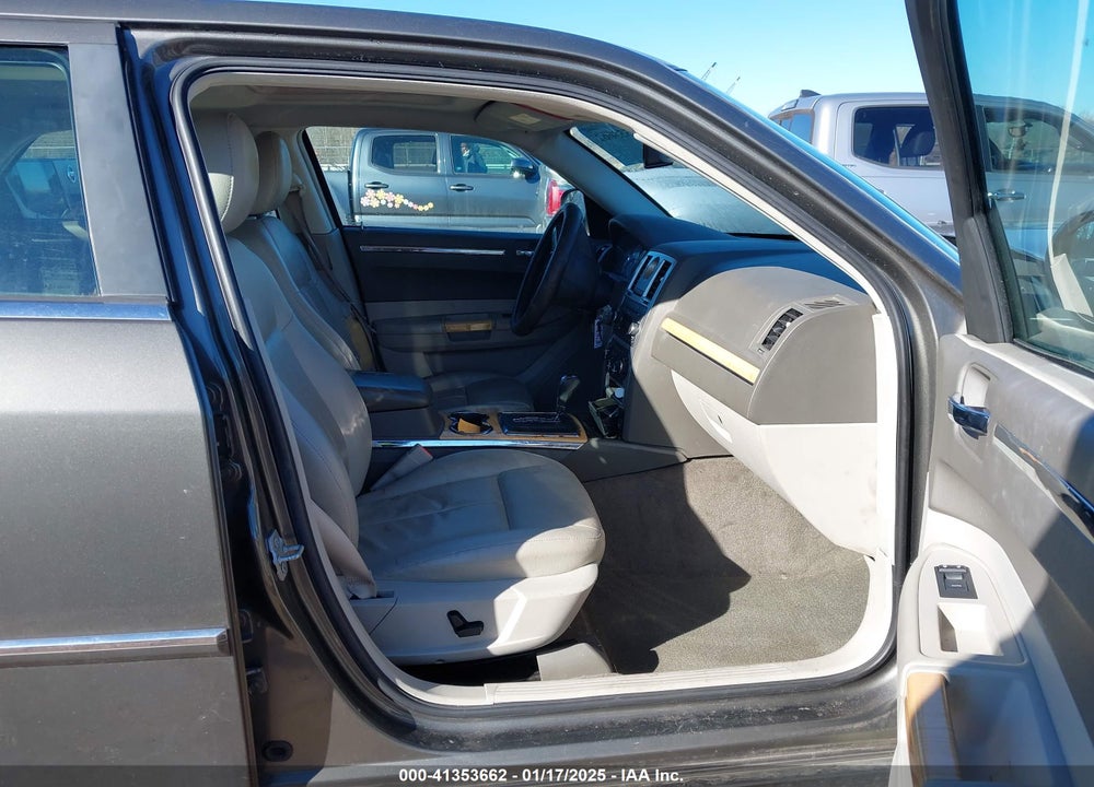 2008 CHRYSLER 300 LIMITED VIN: 2C3LA33G58H115466
