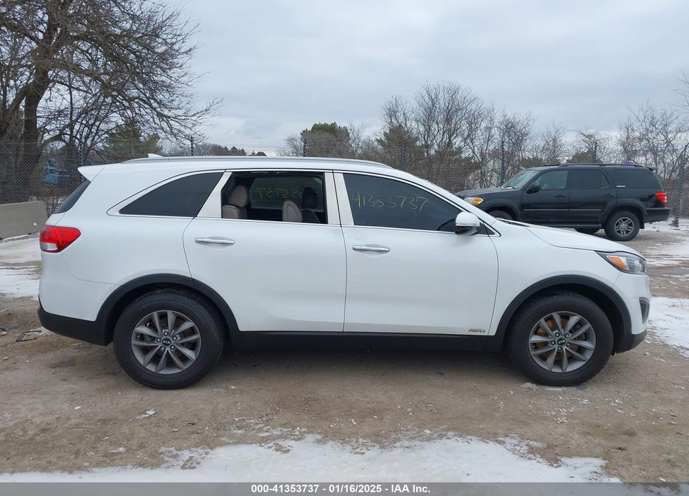 2016 KIA SORENTO 2.4L LX VIN: 5XYPGDA33GG003974