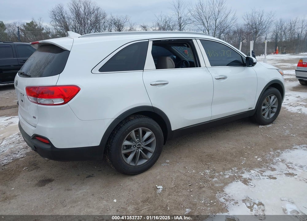 2016 KIA SORENTO 2.4L LX VIN: 5XYPGDA33GG003974