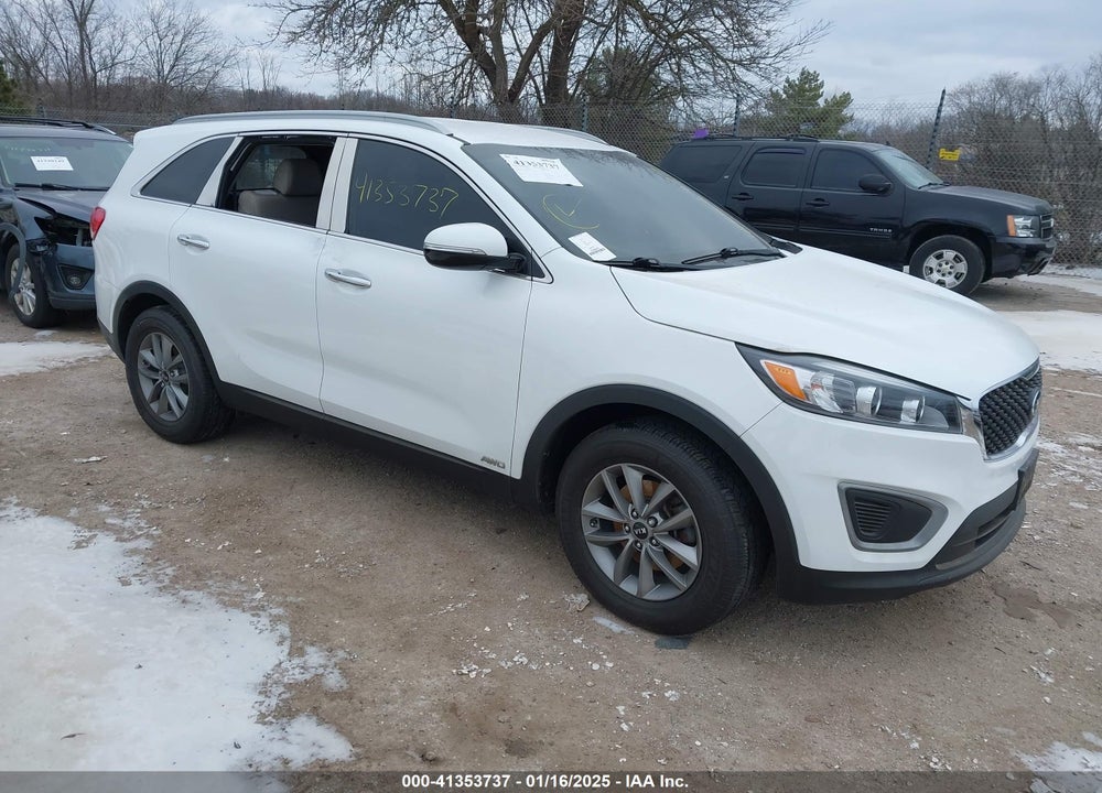 2016 KIA SORENTO 2.4L LX VIN: 5XYPGDA33GG003974