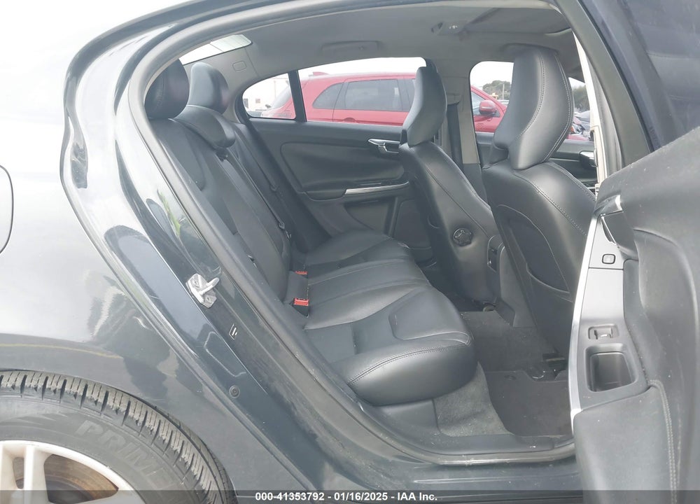 2015 VOLVO S60 VIN: YV140MFB1F2307394