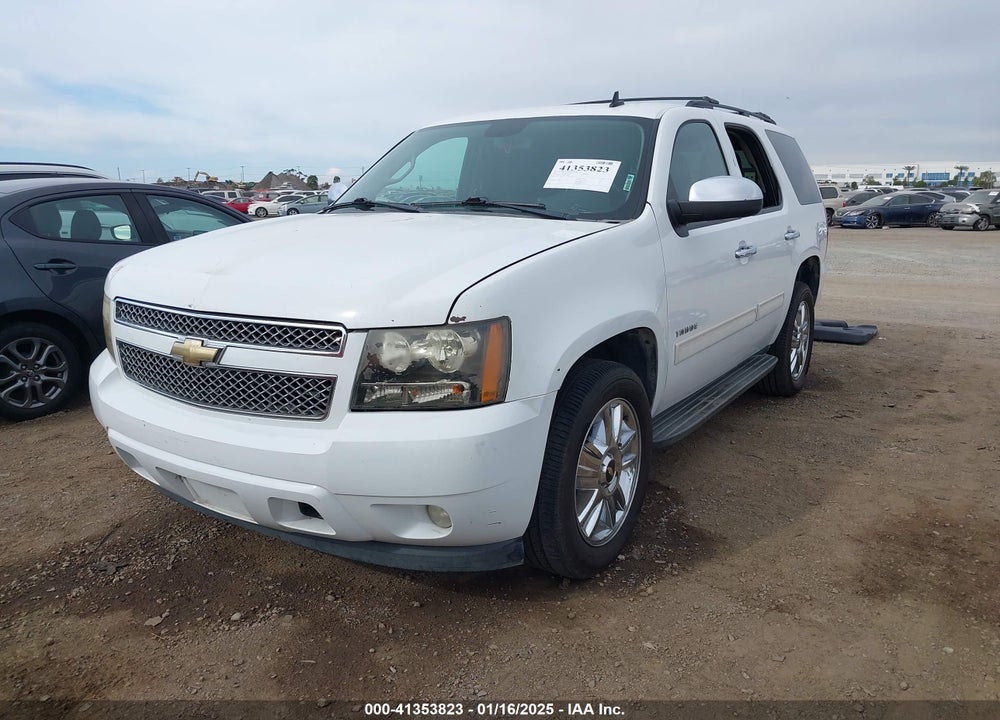 2011 CHEVROLET TAHOE LS VIN: 1GNSCAE08BR380886
