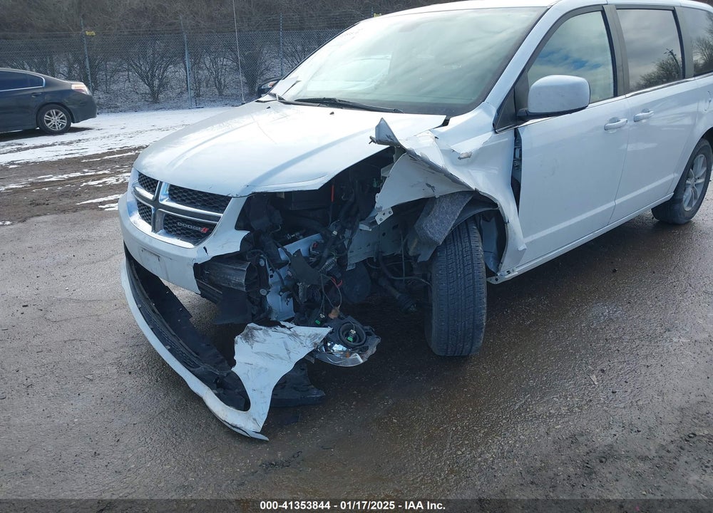 2019 DODGE GRAND CARAVAN SXT VIN: 2C4RDGCGXKR656289