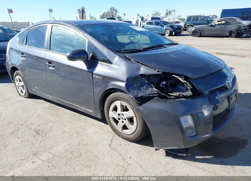 2011 TOYOTA PRIUS THREE VIN: JTDKN3DU2B0303681