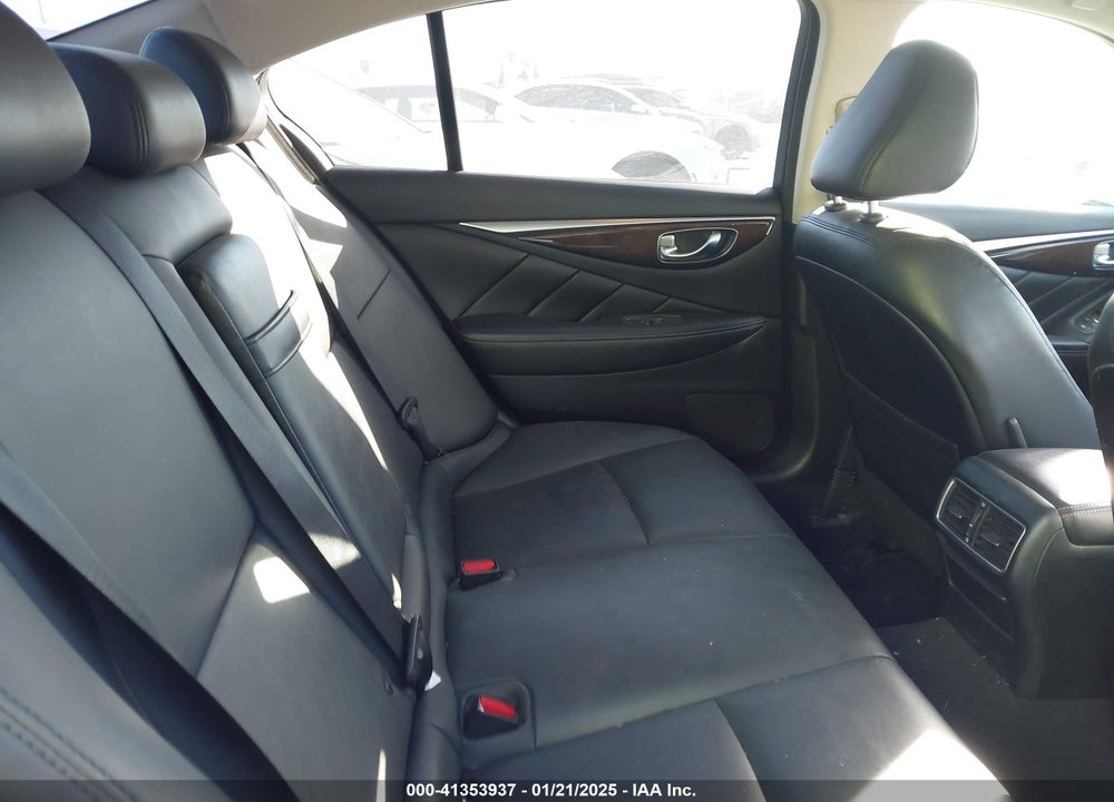 2018 INFINITI Q50 3.0T LUXE VIN: JN1EV7AP5JM591015