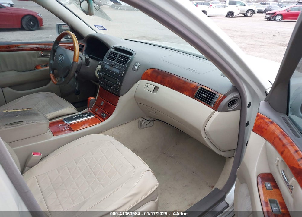 2002 LEXUS LS 430 VIN: JTHBN30F820086188