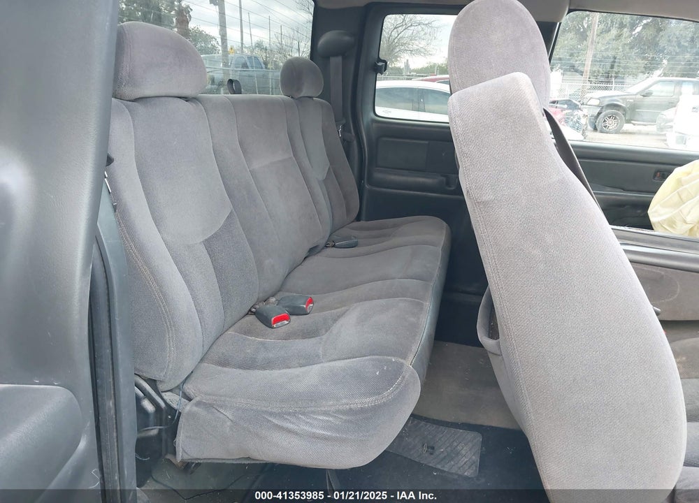2004 GMC SIERRA 1500 SLE VIN: 2GTEC19T641166484