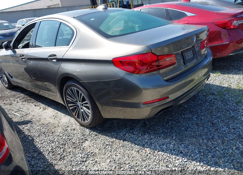 2019 BMW 540I VIN: WBAJE5C5XKG919389