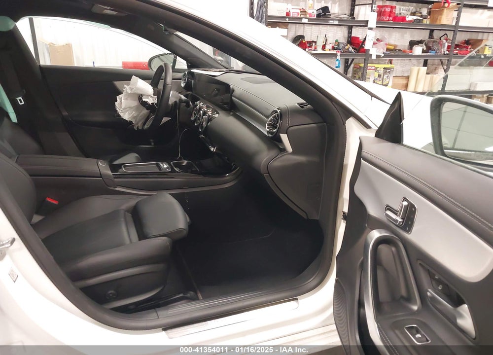 2025 MERCEDES-BENZ CLA 250 COUPE VIN: W1K5J4HB4SN518415