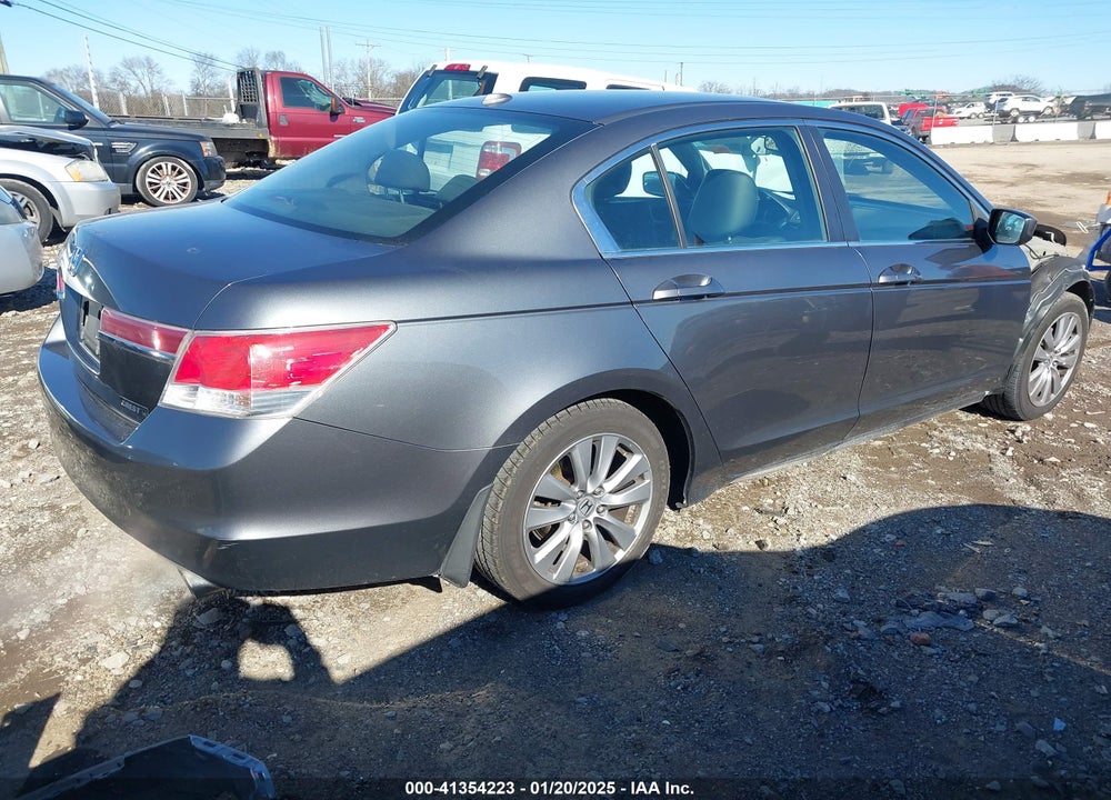 2011 HONDA ACCORD VIN: 1HGCP2F89BA102994
