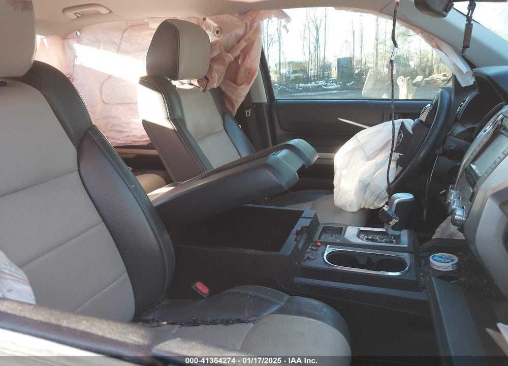 2015 TOYOTA TUNDRA SR5 5.7L V8 VIN: 5TFDY5F16FX448993