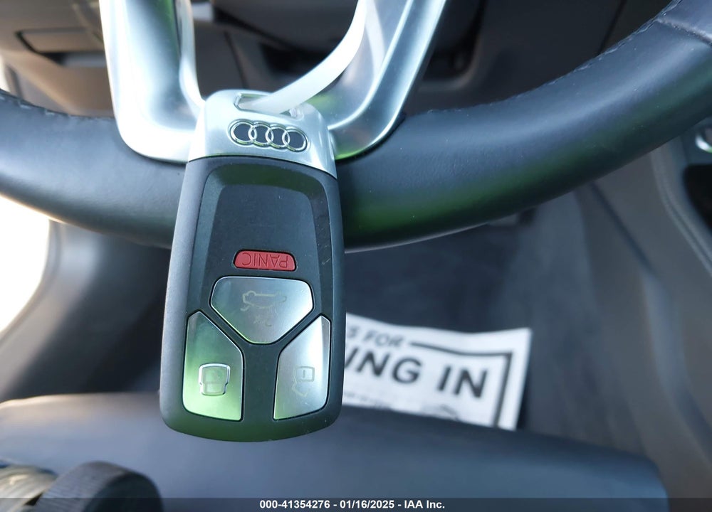 2021 AUDI A4 VIN: WAUEAAF4XMA038044