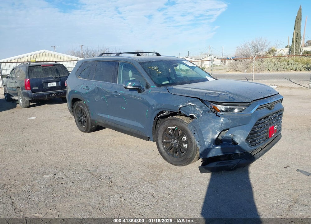 2024 TOYOTA GRAND HIGHLANDER XLE VIN: 5TDAAAB55RS049107