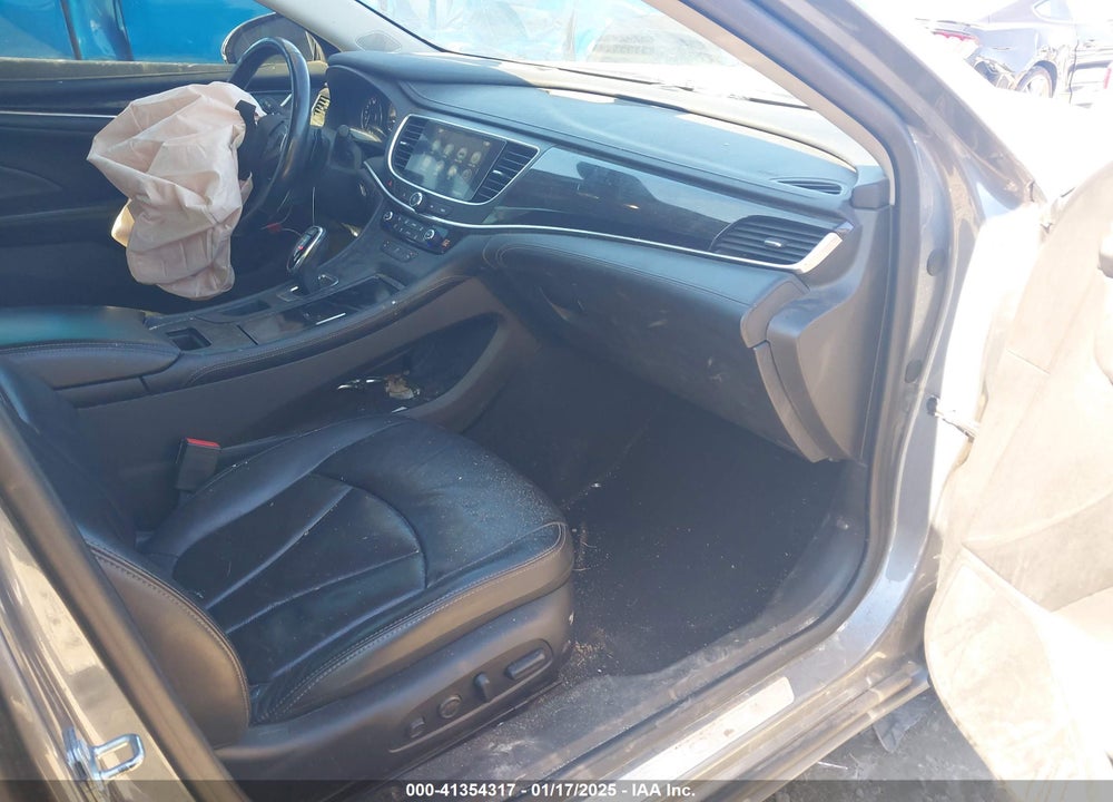 2018 BUICK LACROSSE VIN: 1G4ZR5SS1JU144025