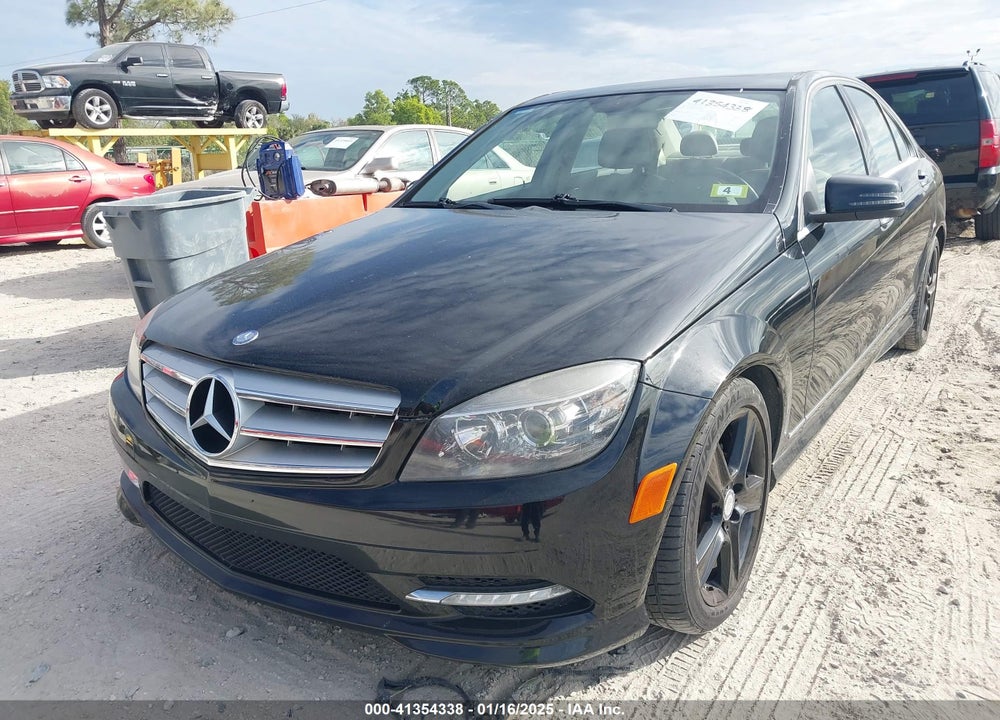 2011 MERCEDES-BENZ C 300 LUXURY 4MATIC/SPORT 4MATIC VIN: WDDGF8BB3BR135018