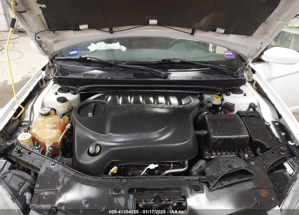 2013 CHRYSLER 200 VIN: 1C3CCBBG0DN737285