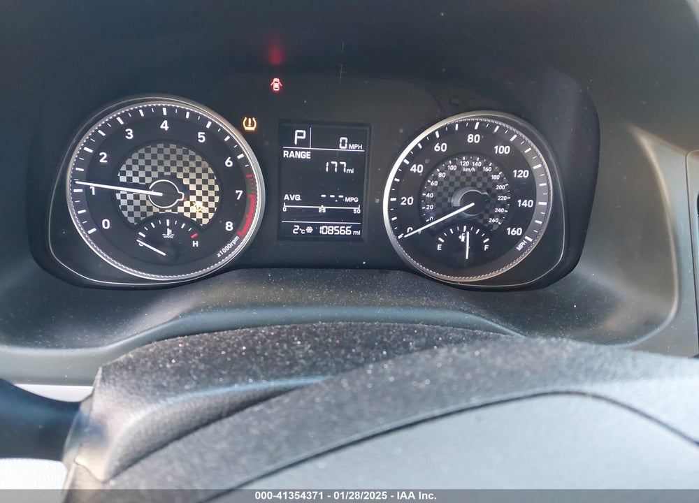 2019 HYUNDAI ELANTRA VIN: 5NPD74LF9KH474555