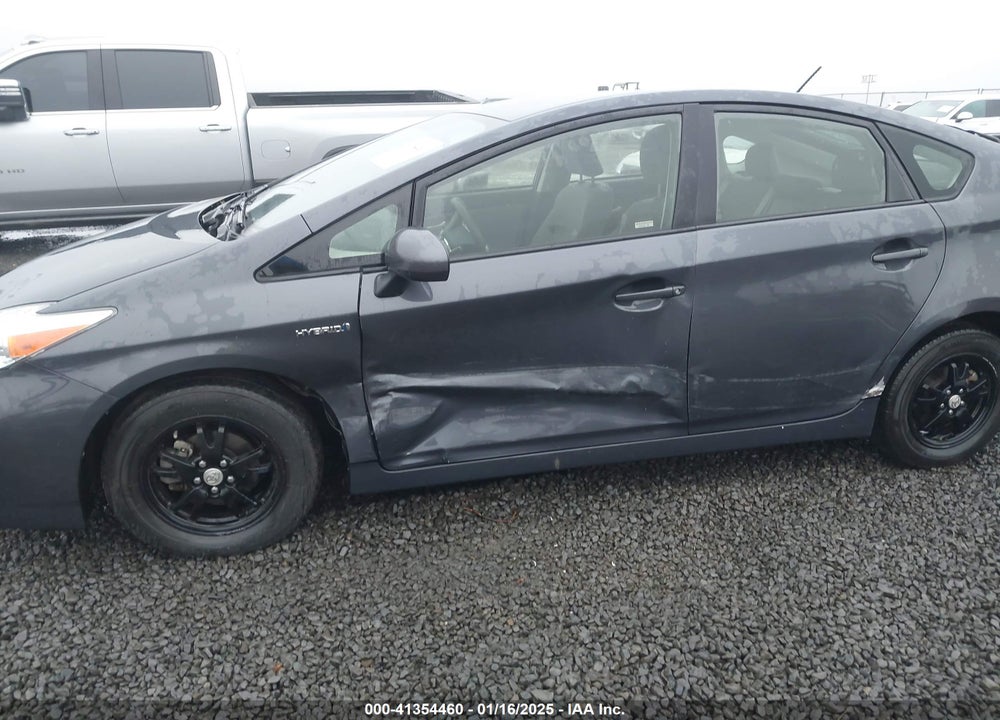 2015 TOYOTA PRIUS VIN: JTDKN3DU0F1955991