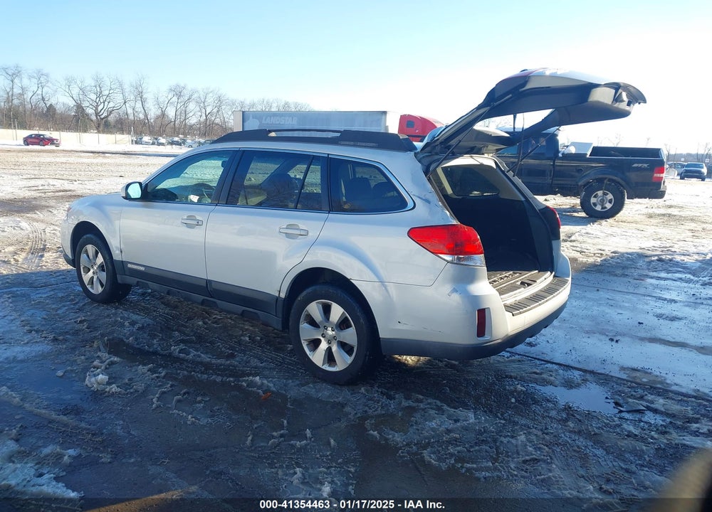 2010 SUBARU OUTBACK 2.5I LIMITED VIN: 4S4BRCLC3A3366505