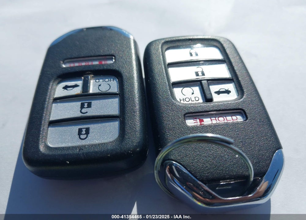 2017 HONDA ACCORD VIN: 1HGCR3F03HA016616