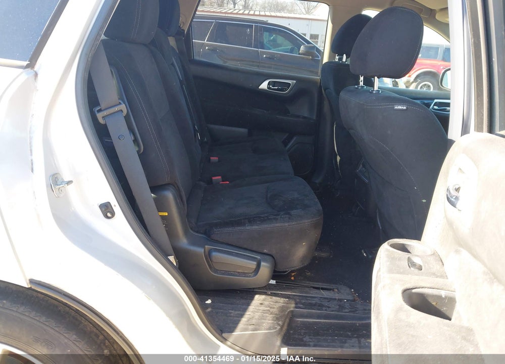 2014 NISSAN PATHFINDER SV VIN: 5N1AR2MN1EC684604