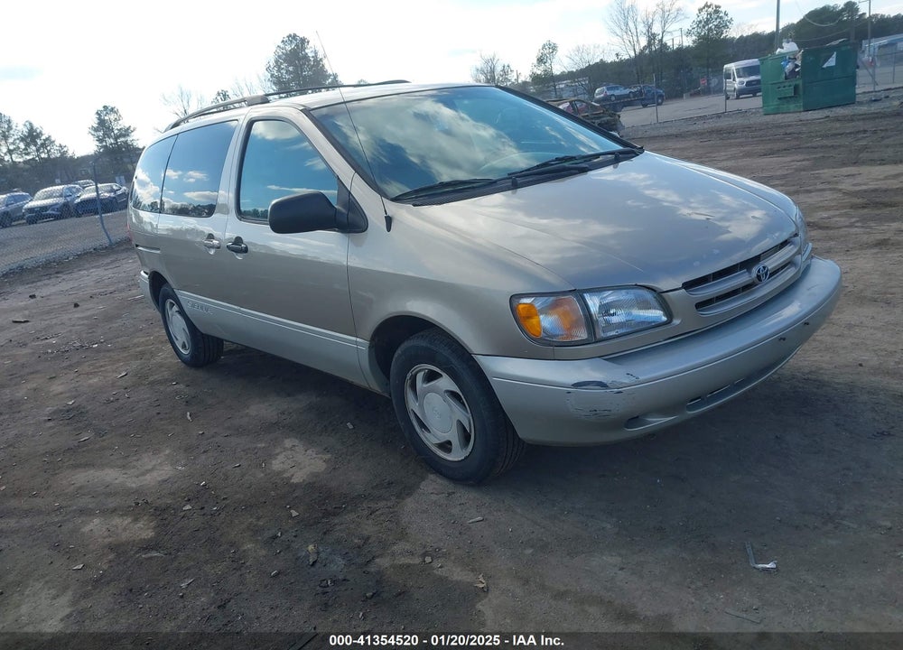 2000 TOYOTA SIENNA XLE VIN: 4T3ZF13C8YU216638