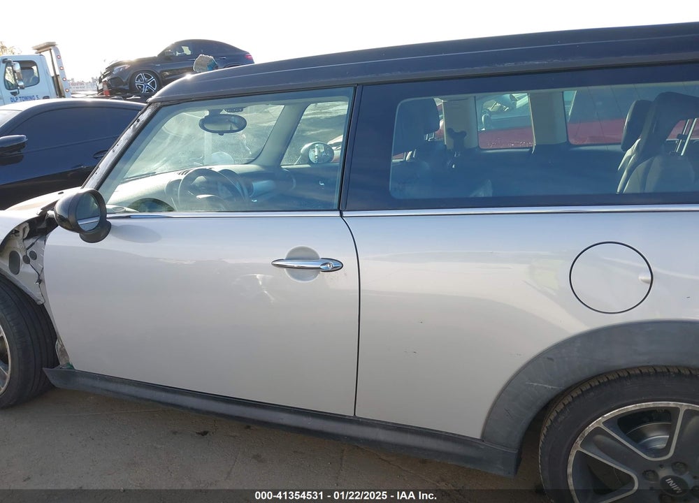 2014 MINI CLUBMAN VIN: WMWZF3C50ET492420