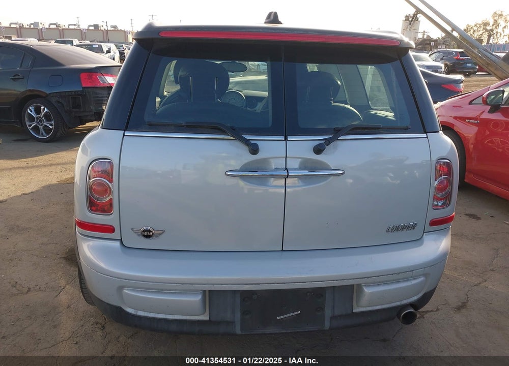 2014 MINI CLUBMAN VIN: WMWZF3C50ET492420