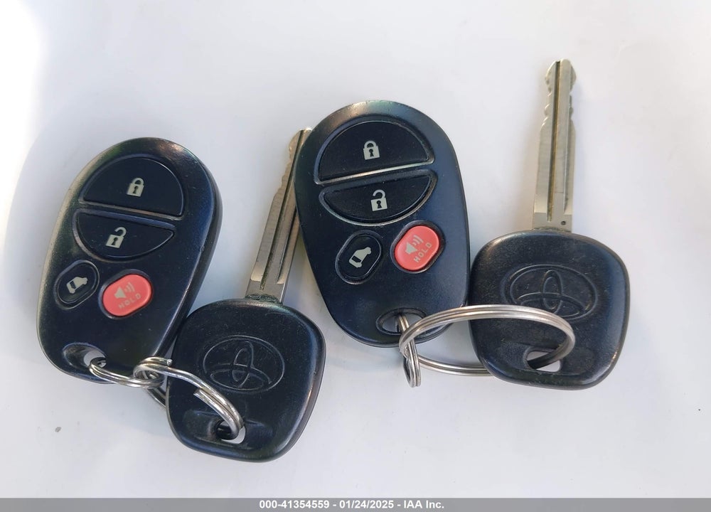 2009 TOYOTA SIENNA LE VIN: 5TDZK23C89S261471