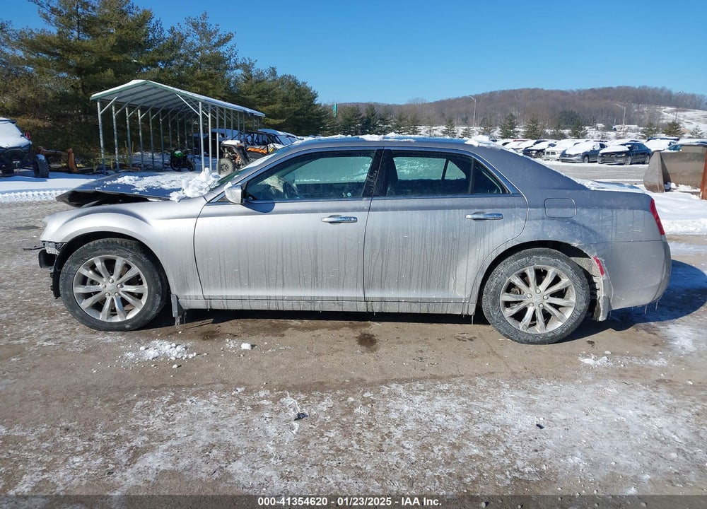 2016 CHRYSLER 300C VIN: 2C3CCAKG7GH212828