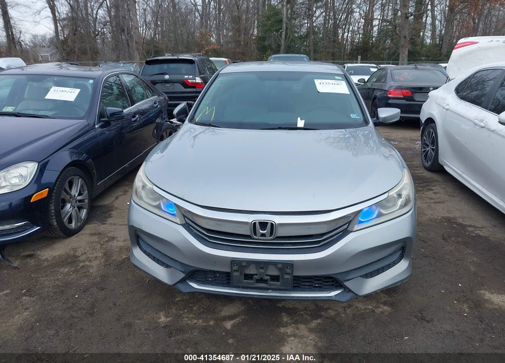2016 HONDA ACCORD VIN: 1HGCR2F32GA050405
