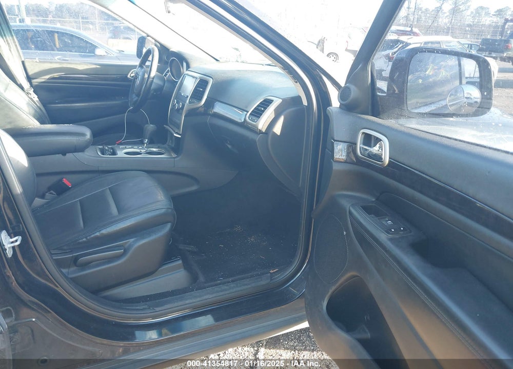 2012 JEEP GRAND CHEROKEE LAREDO VIN: 1C4RJEAG3CC327945