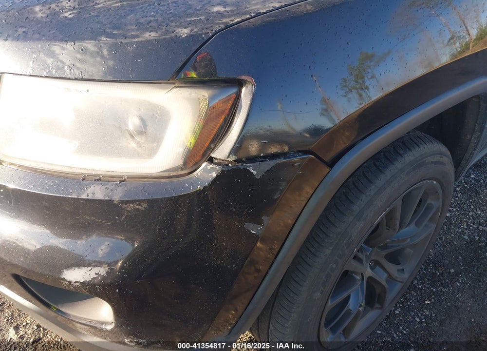 2012 JEEP GRAND CHEROKEE LAREDO VIN: 1C4RJEAG3CC327945