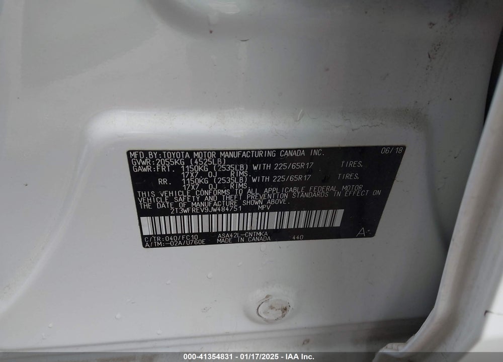2018 TOYOTA RAV4 XLE VIN: 2T3WFREV9JW484751