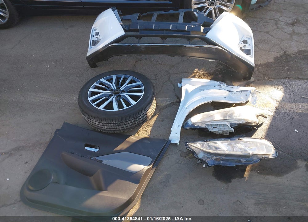 2024 NISSAN KICKS VIN: 3N1CP5DV7RL502809