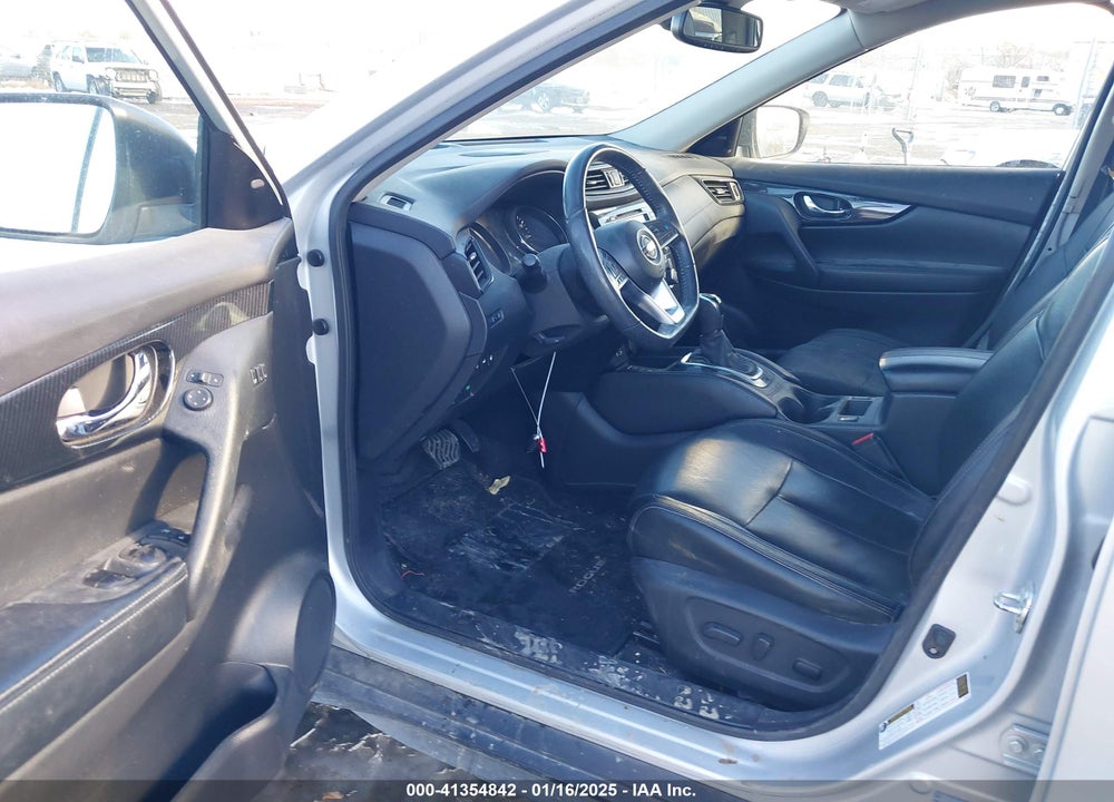 2020 NISSAN ROGUE SL INTELLIGENT AWD VIN: 5N1AT2MV5LC760002
