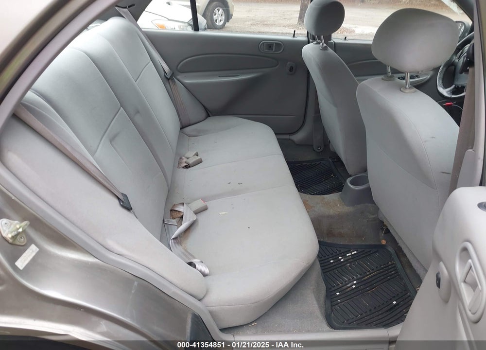 2002 FORD ESCORT FLEET VIN: 3FAFP13P22R117205