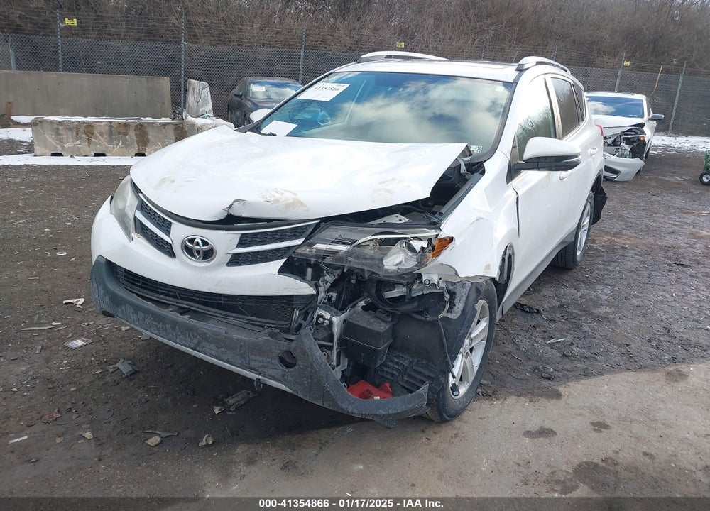 2013 TOYOTA RAV4 XLE VIN: 2T3RFREV2DW099551