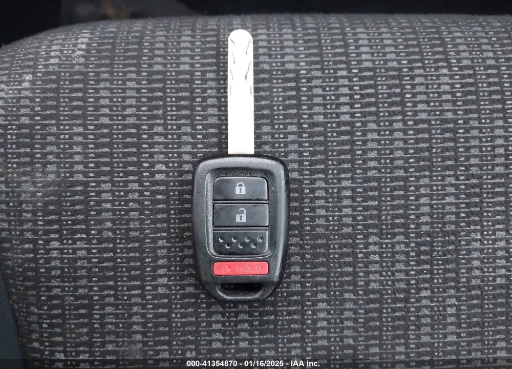 2016 HONDA FIT VIN: JHMGK5H51GS011303