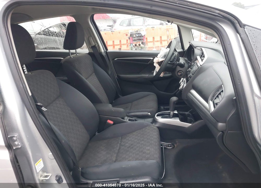 2016 HONDA FIT VIN: JHMGK5H51GS011303