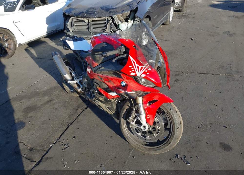 2024 BMW S 1000 RR VIN: WB10E630XR6J18841