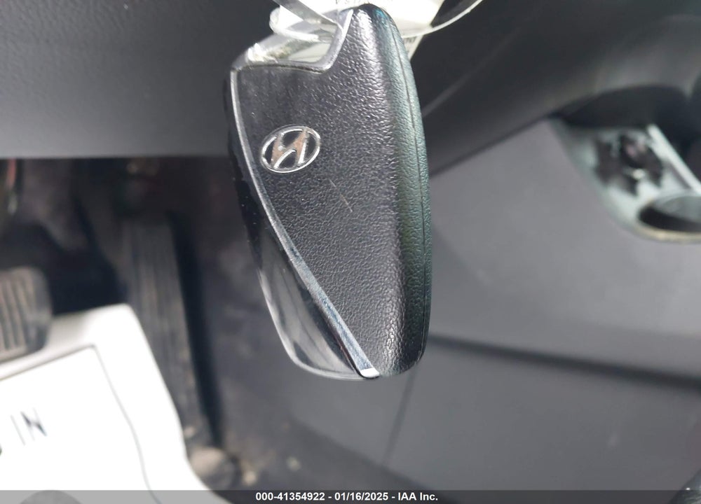 2018 HYUNDAI SANTA FE SPORT 2.4L VIN: 5XYZU3LB6JG534450