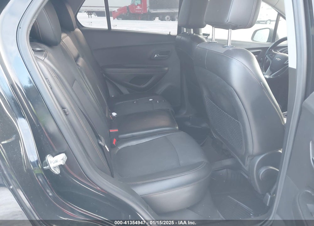 2019 CHEVROLET TRAX LT VIN: 3GNCJLSB8KL136206