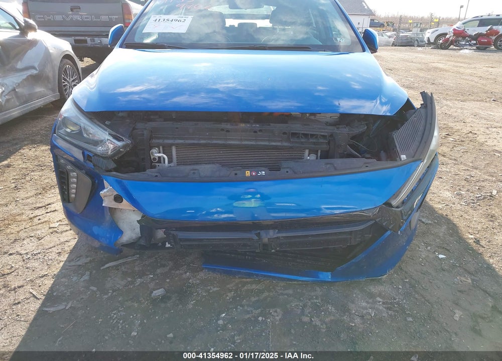 2018 HYUNDAI IONIQ HYBRID SEL VIN: KMHC75LC8JU090631