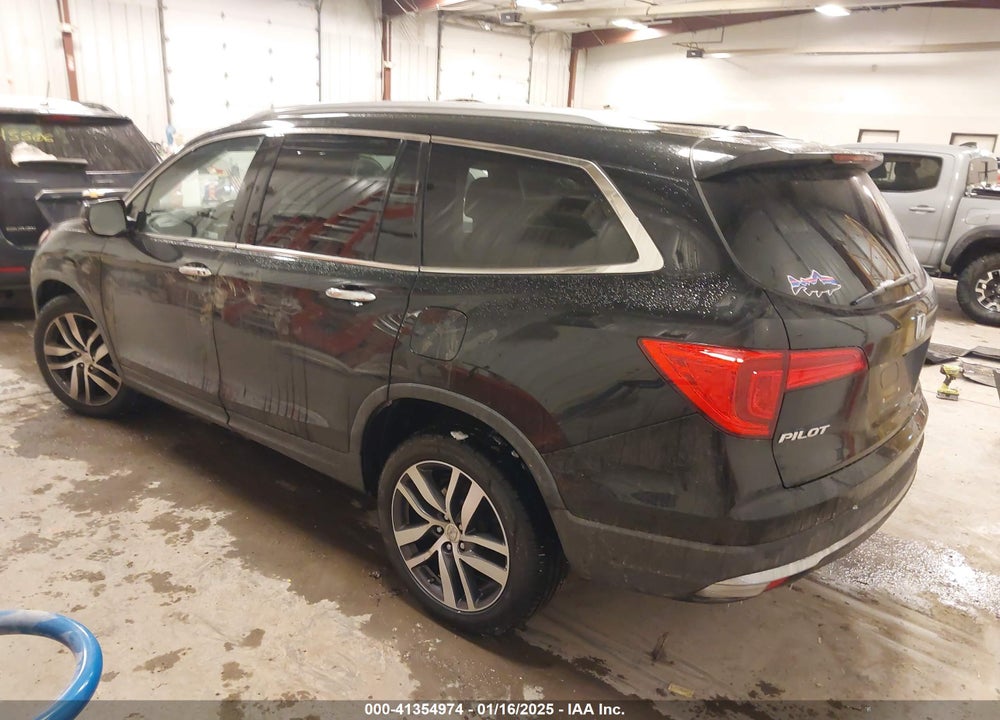 2017 HONDA PILOT ELITE VIN: 5FNYF6H09HB105352