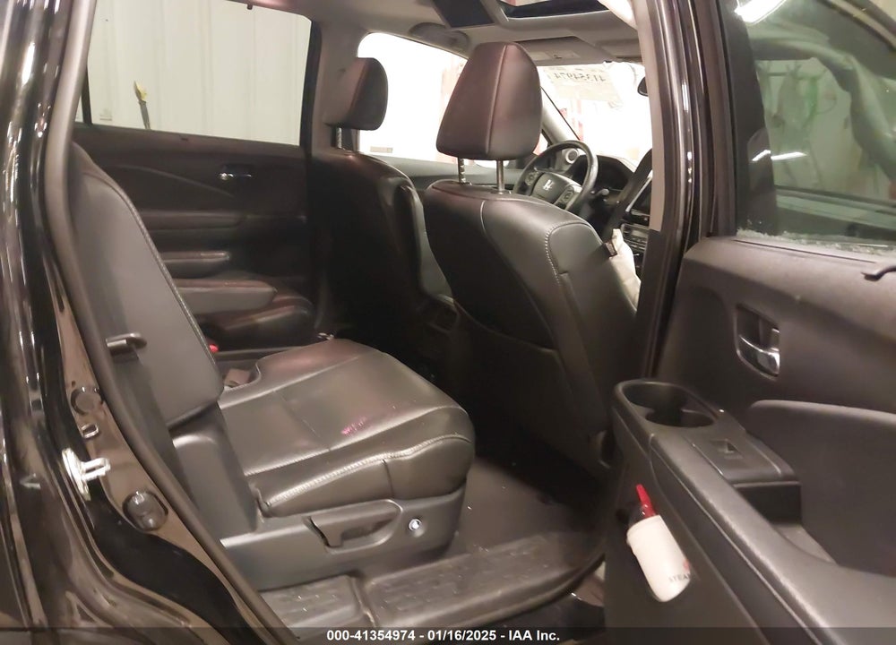 2017 HONDA PILOT ELITE VIN: 5FNYF6H09HB105352