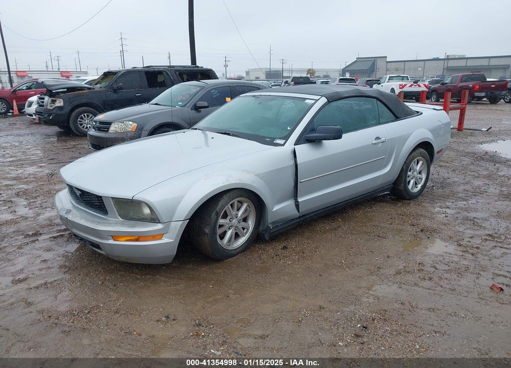 2007 FORD MUSTANG V6 DELUXE/V6 PREMIUM VIN: 1ZVFT84N075323738