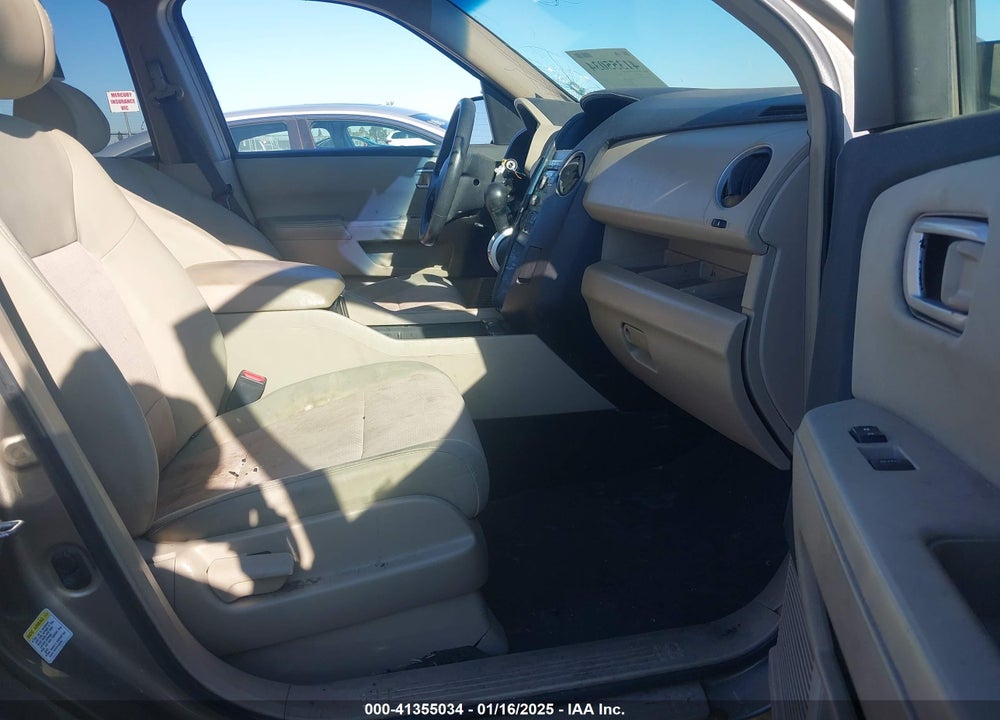 2009 HONDA PILOT EX VIN: 5FNYF48469B000731