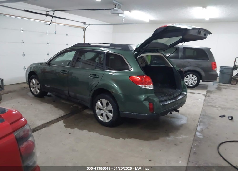 2010 SUBARU OUTBACK 2.5I PREMIUM VIN: 4S4BRCHC1A3315559