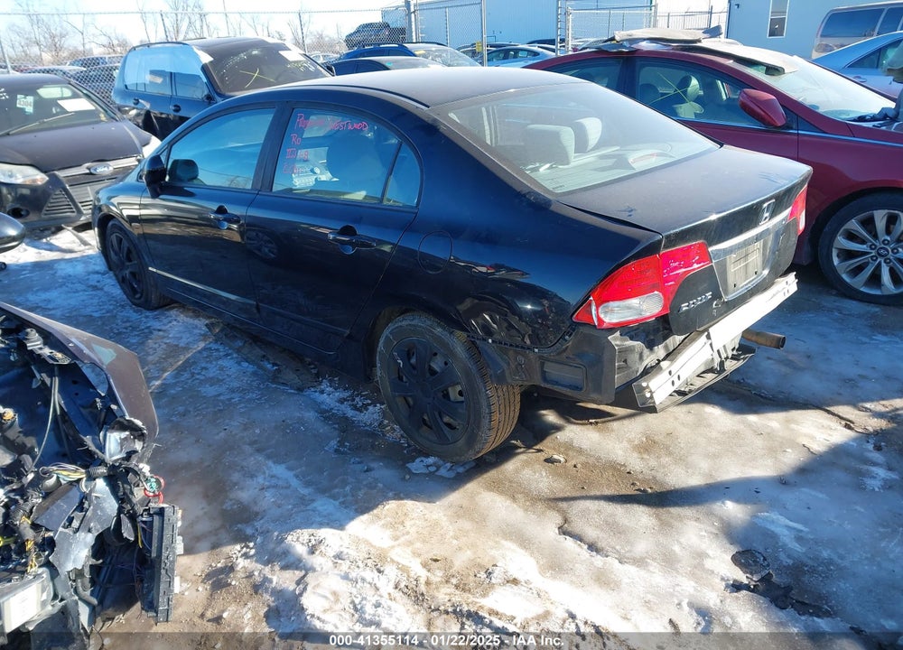 2011 HONDA CIVIC LX VIN: 19XFA1F52BE010586